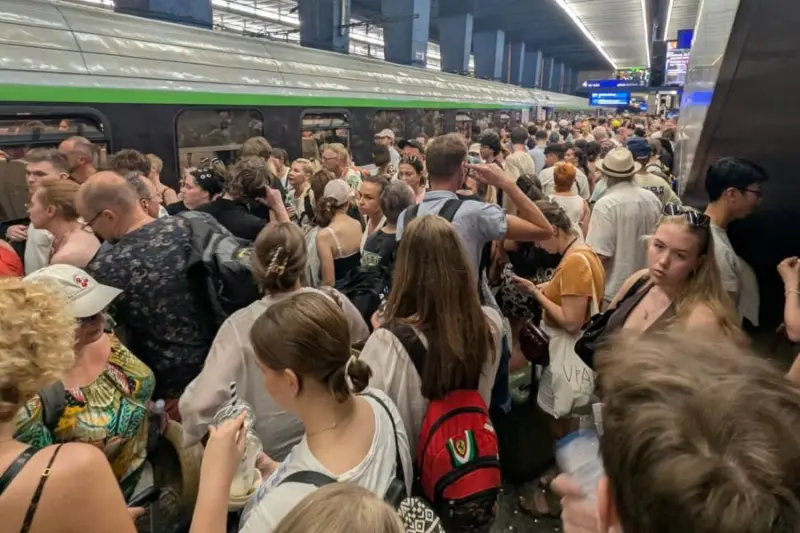 zdjęcie wyróżniające Ekstremalne upały paraliżują kolej. PKP Intercity odwołuje pociągi
